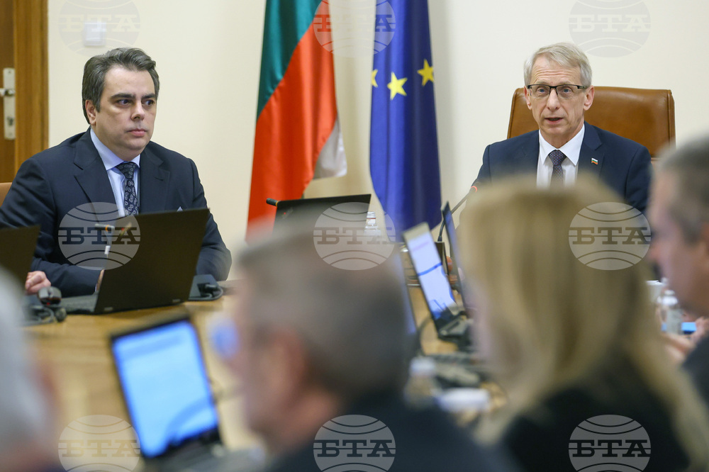 PM Denkov: Lower Deficit Makes It Possible to Budget BGN 1.2 Bln for Municipalities' Projects