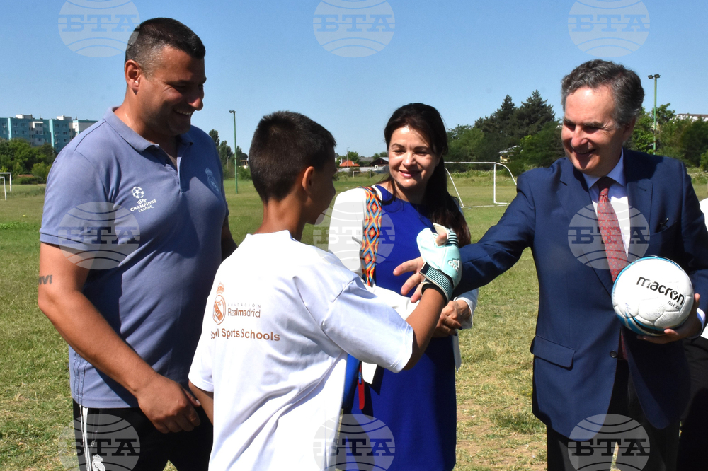 Видин- посланик на Испания - училище на Фондация „Реал Мадрид“