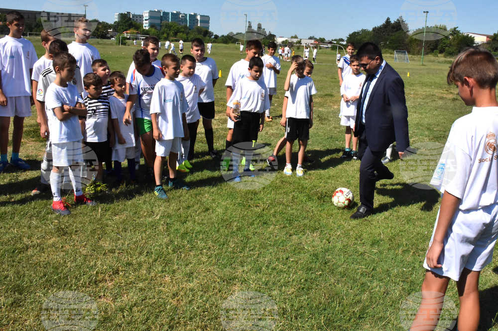 Видин- посланик на Испания - училище на Фондация „Реал Мадрид“