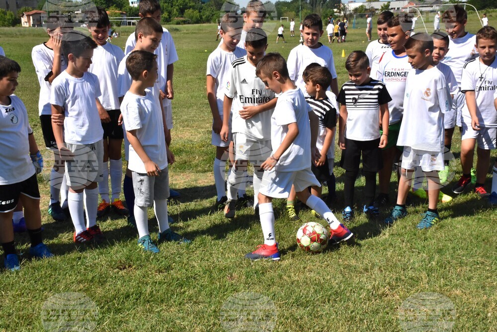 Видин- посланик на Испания - училище на Фондация „Реал Мадрид“