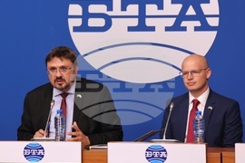 Национален пресклуб - БТА - Tazpit Press Service - споразумение - подписване