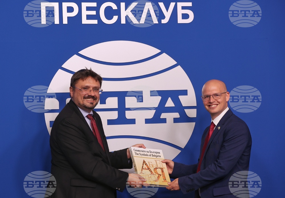 Национален пресклуб - БТА - Tazpit Press Service - споразумение - подписване
