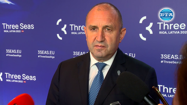 Ако продължава блокирането на работата на институциите и на парламента, изборите са неизбежен вариант, каза Румен Радев