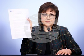 БСП - пресконференция - Корнелия Нинова