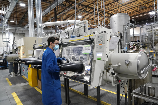 Промишленото производство в Нидерландия спада с 0,2 на сто през юни