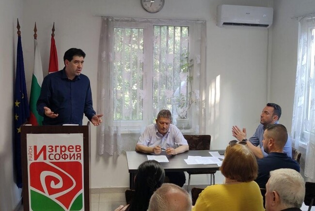 Иван Таков: БСП се опитва да налага добри решения, но войната в коалицията е пагубна