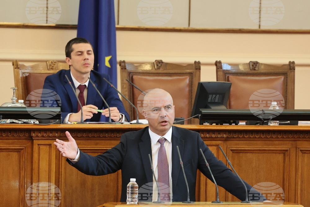 Парламент - извънредно заседание