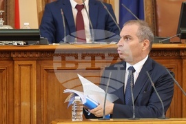 Парламент - извънредно заседание