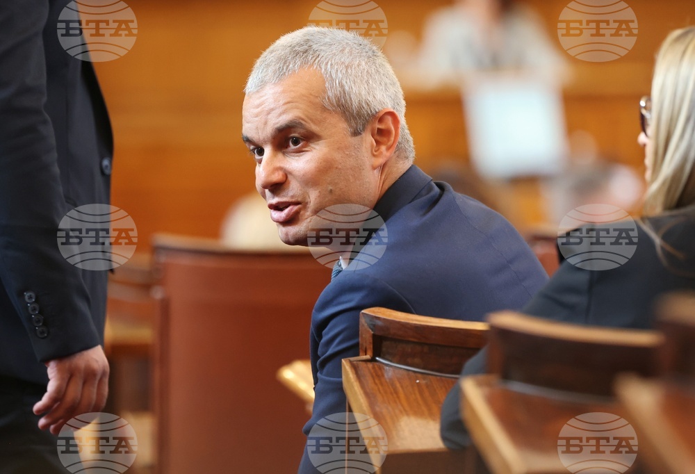 Парламент - извънредно заседание