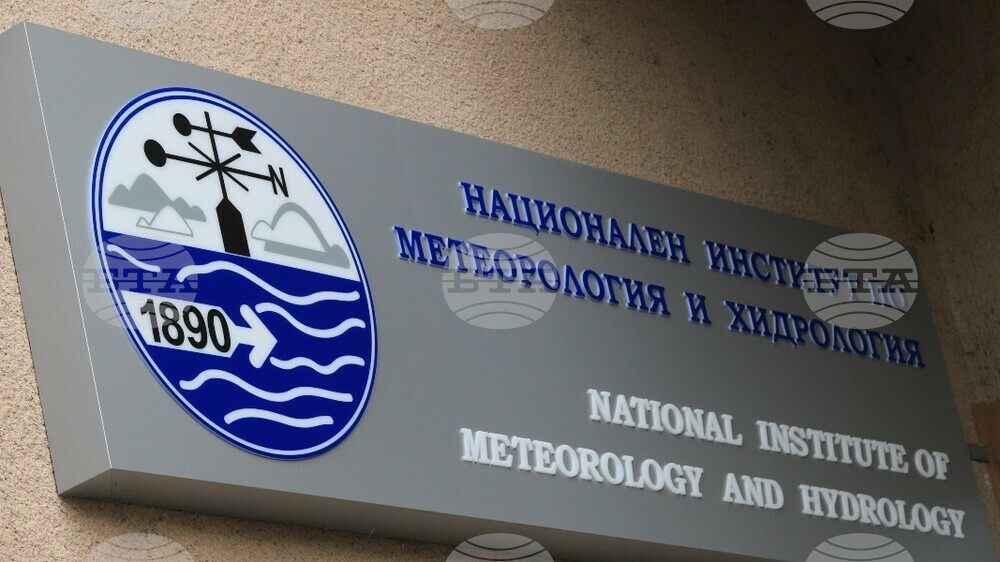 Март 2025 г. е един от петте най-топли месеци март от началото на века, съобщават от Националния институт по метеорогология и хидрология