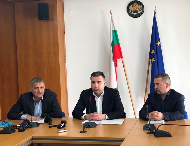ОбС Смолян: Областният управител и заместник областните управители се отчетоха за втората половина на 2023-та година