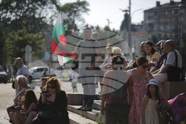 Правителство - подкрепа - демонстрация