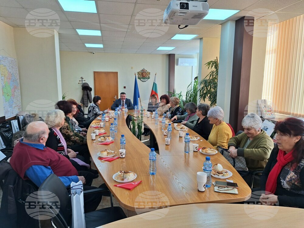 ОА Разград: Областният управител се срещна с председателите на пенсионерските клубове от област Разград
