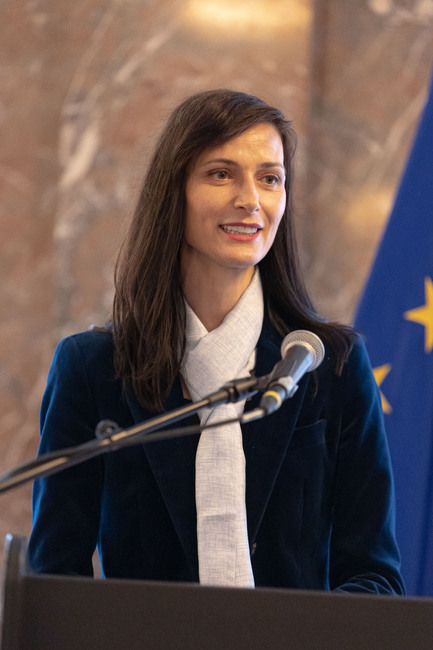 Мария Габриел: Защитено цифрово пространство и достъп до европейско културно съдържание предоставя Европейският облак за културно наследство