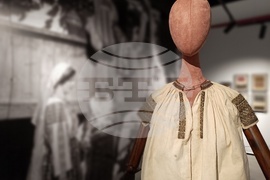 Румъния - “ия” (ia) - традиционна женска блуза