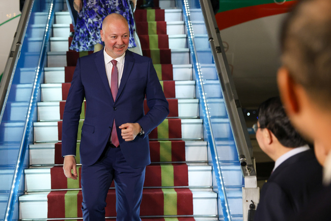 Българската парламентарна делегация, която е на посещение във Виетнам, ще отдаде почит към Хо Ши Мин