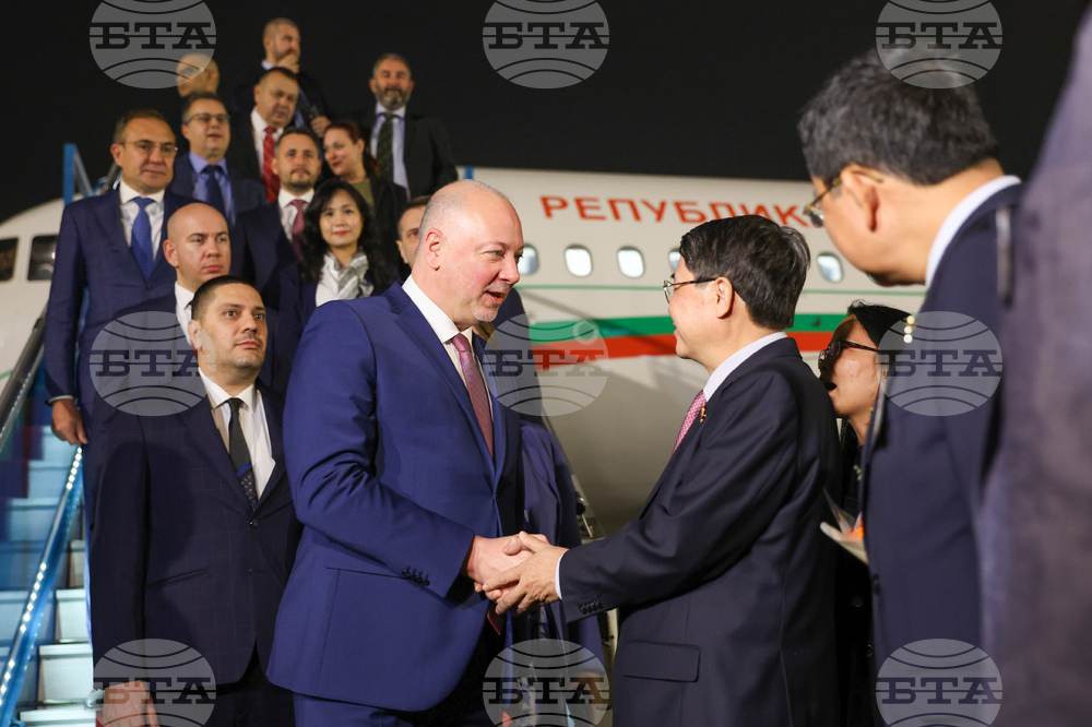 National Assembly Chair Zhelyazkov's Official Visit to Vietnam Begins