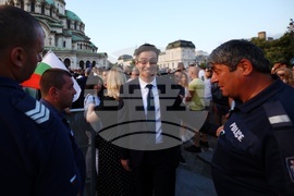 Правителство - подкрепа - демонстрация