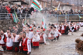 Калофер - Богоявление - мъжко хоро
