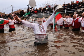 Калофер - Богоявление - мъжко хоро