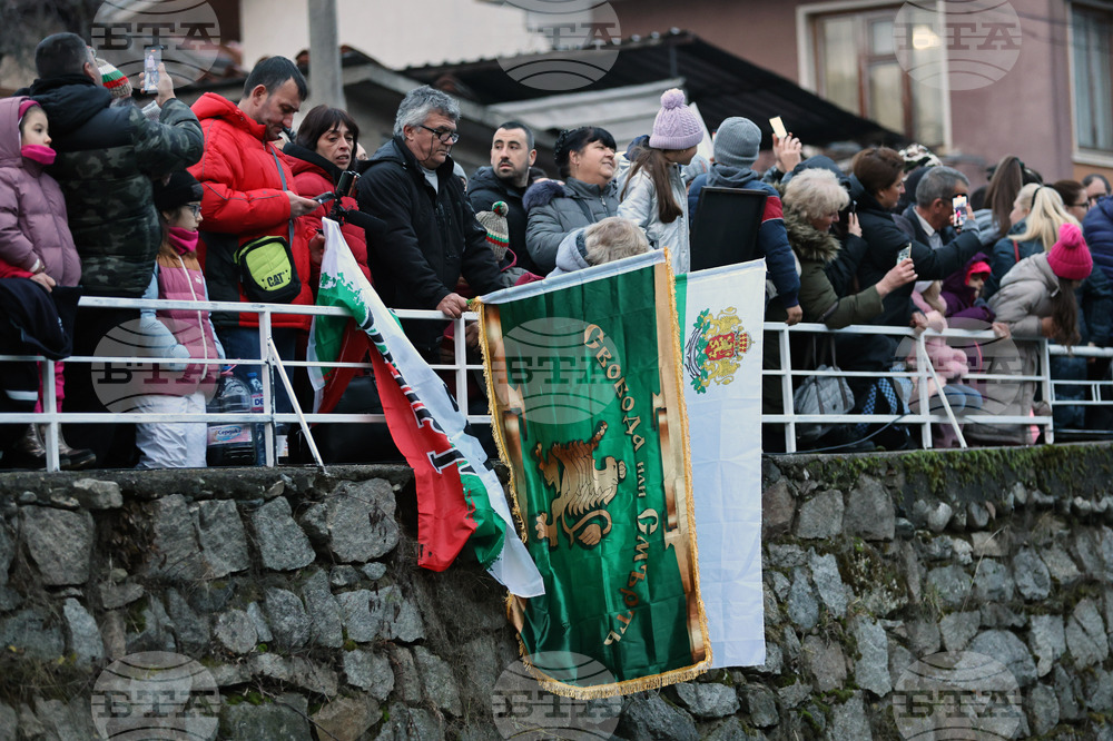 Калофер - Богоявление - мъжко хоро