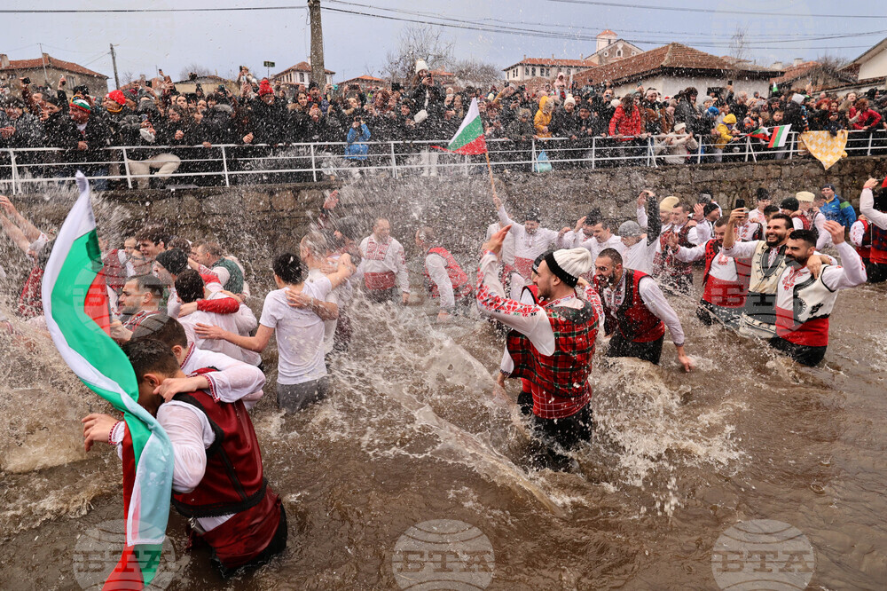 Калофер - Богоявление - мъжко хоро