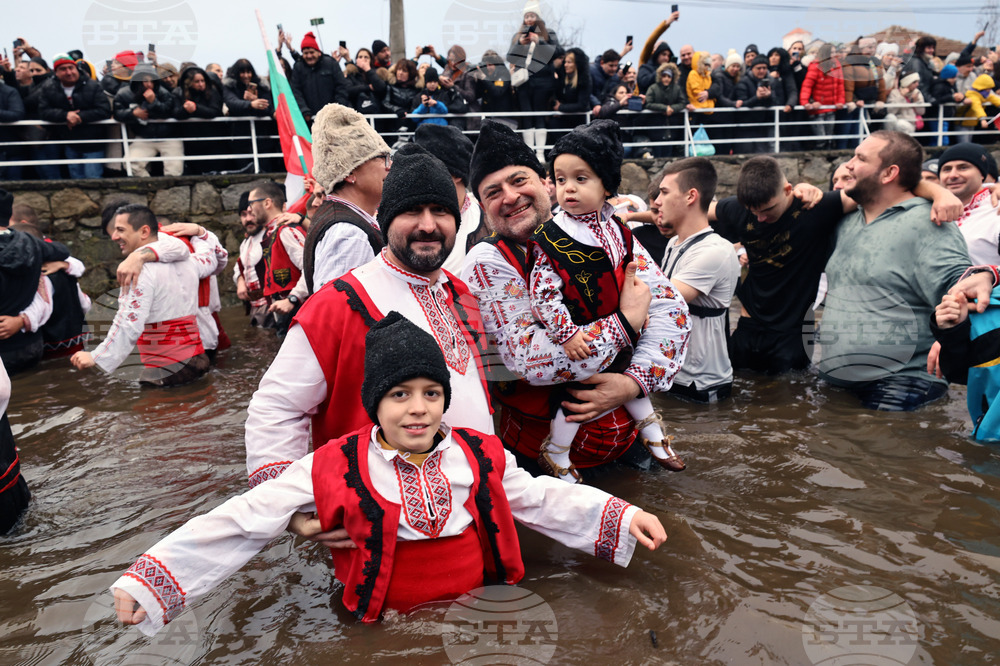 Калофер - Богоявление - мъжко хоро