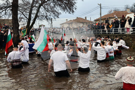 Калофер - Богоявление - мъжко хоро