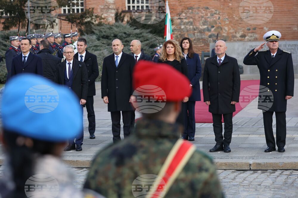 Богоявление - Богоявленски водосвет - бойни знамена - освещаване