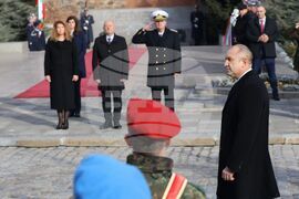 Богоявление - Богоявленски водосвет - бойни знамена - освещаване