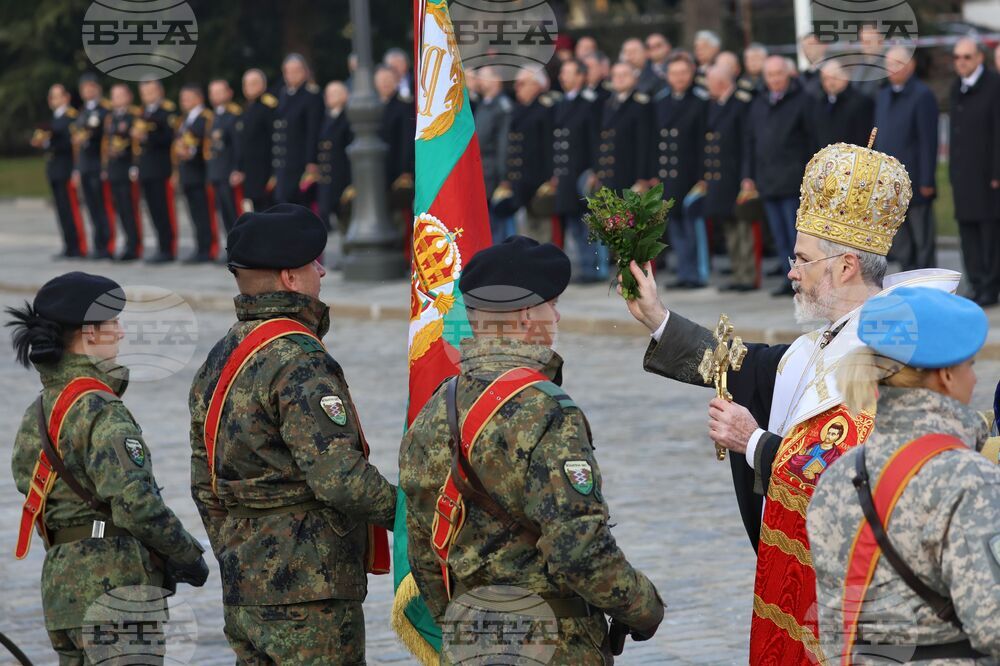 Богоявление - Богоявленски водосвет - бойни знамена - освещаване