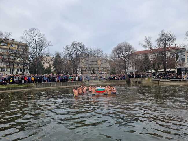  Старозагорският митрополит Киприан ще води службата за Богоявление в Стара Загора