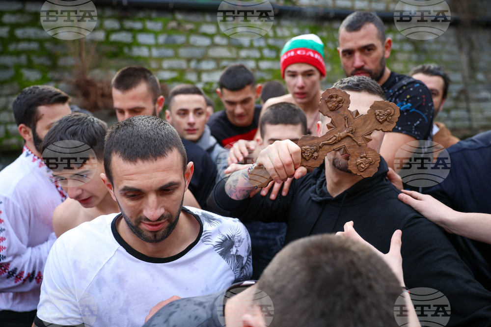 Благоевград - Богоявление - спасяване на Светия кръст
