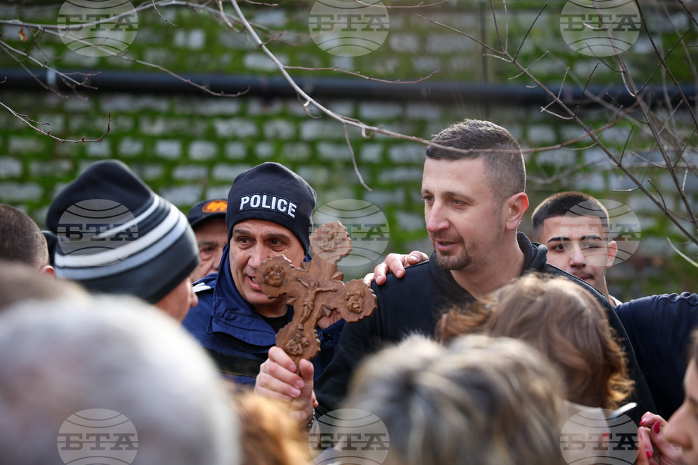 Благоевград - Богоявление - спасяване на Светия кръст