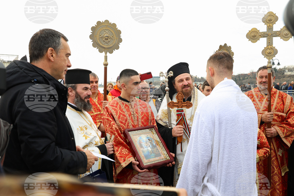 Бургас - Богоявление - спасяване на Светия кръст