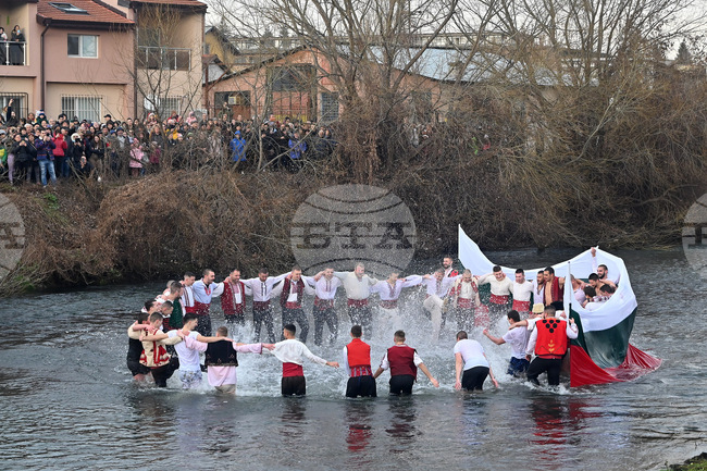 За втора поредна година в Монтана ще отбележат Богоявление във водите на река Огоста