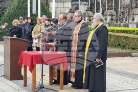 Плевен - Богоявленски водосвет - бойни знамена