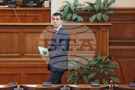 Парламент - липса на кворум