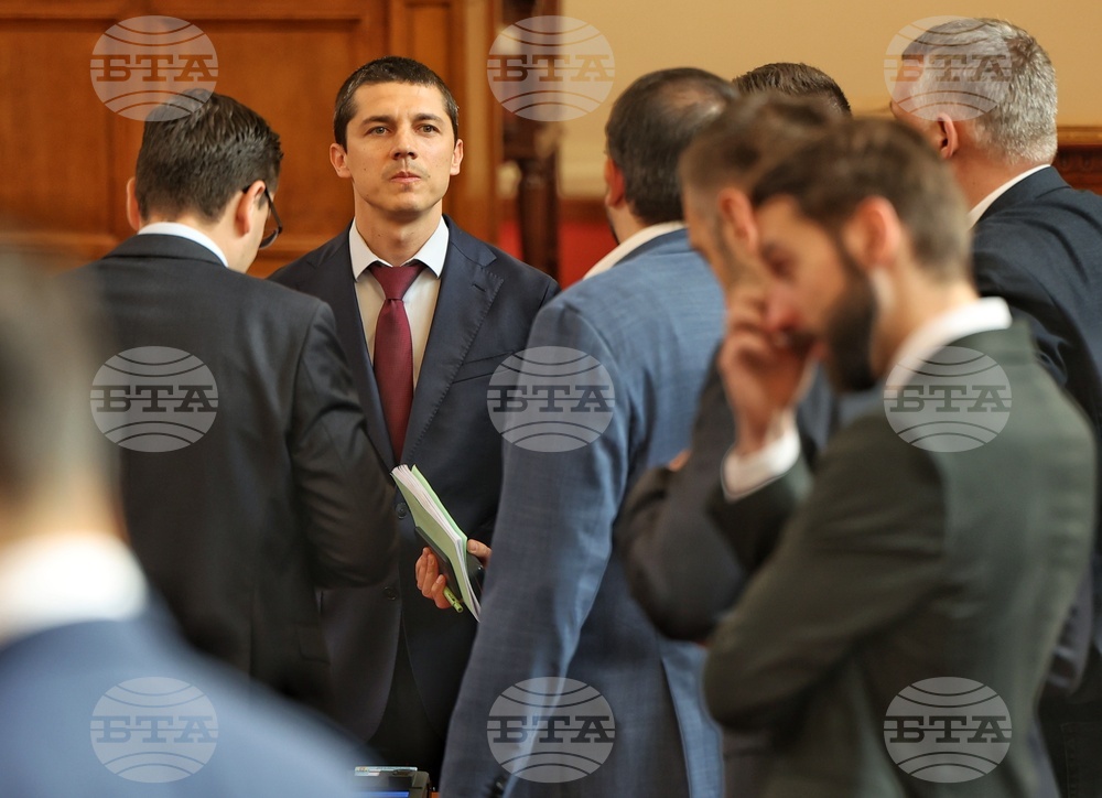 Парламент - липса на кворум