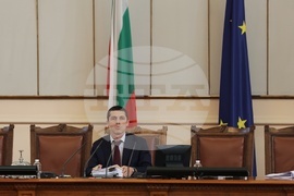 Парламент - липса на кворум