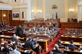 Парламент - липса на кворум