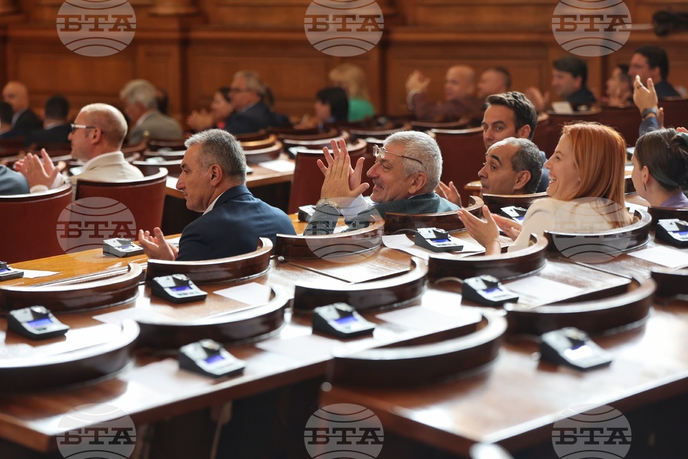 Парламент - липса на кворум