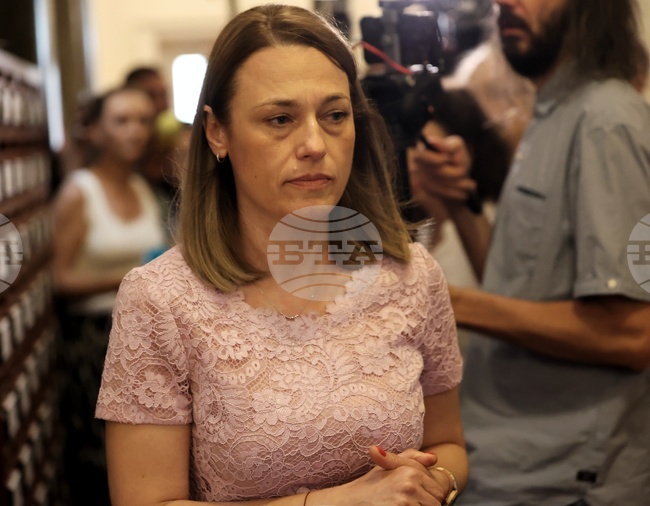 Парламент - кулоари