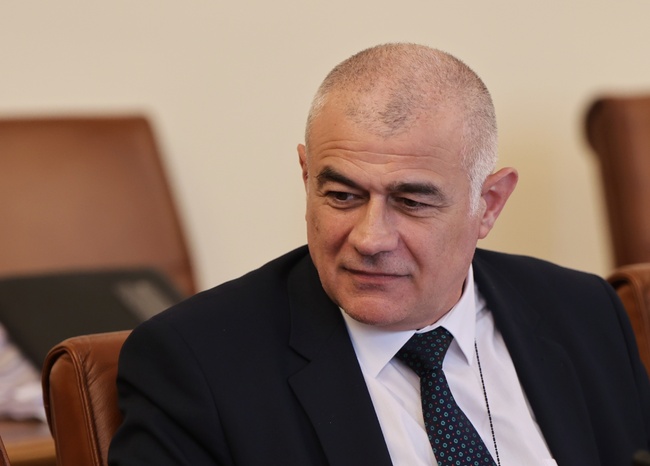 Оптимист съм за увеличаването на пенсиите, но не съм оптимист, че това може да се случи от 1 юли, каза Георги Гьоков