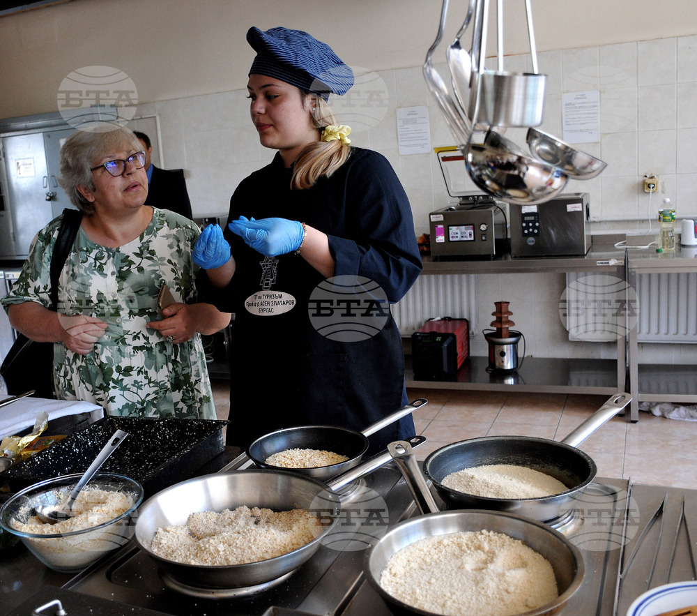 Бургас - Професионална гимназия по туризъм - Обяд за шампиони