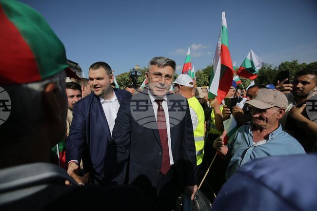 Протест - срещу правителството - ДПС