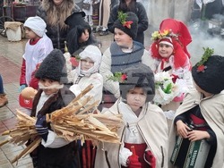 Тръстник - обичай "Кьорава кобила" - Ивановден