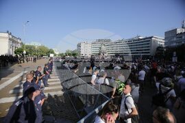 Правителство - подкрепа - демонстрация