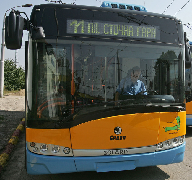 Федерацията на транспортните синдикати към КНСБ обяви в протестна декларация исканията си за ръст на доходите