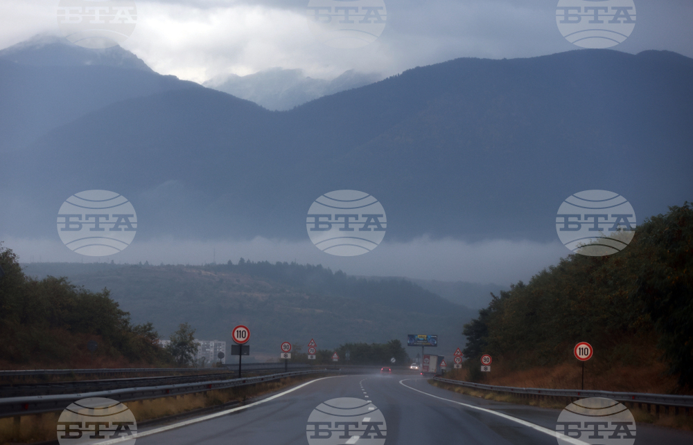 Не са добри условията за туризъм в планините, съобщиха от Планинската спасителна служба на БЧК